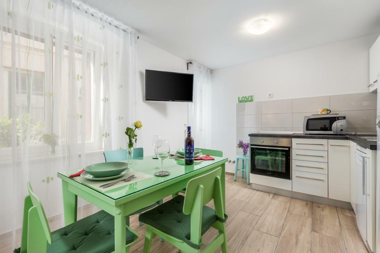Adeona Apartments Rijeka Buitenkant foto