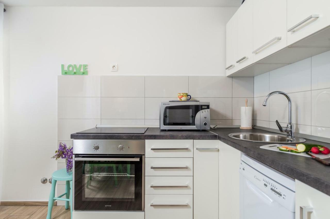 Adeona Apartments Rijeka Buitenkant foto