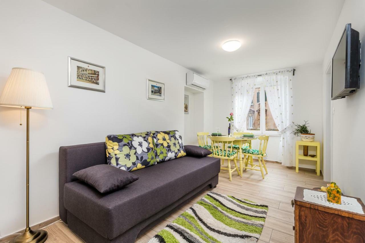 Adeona Apartments Rijeka Buitenkant foto
